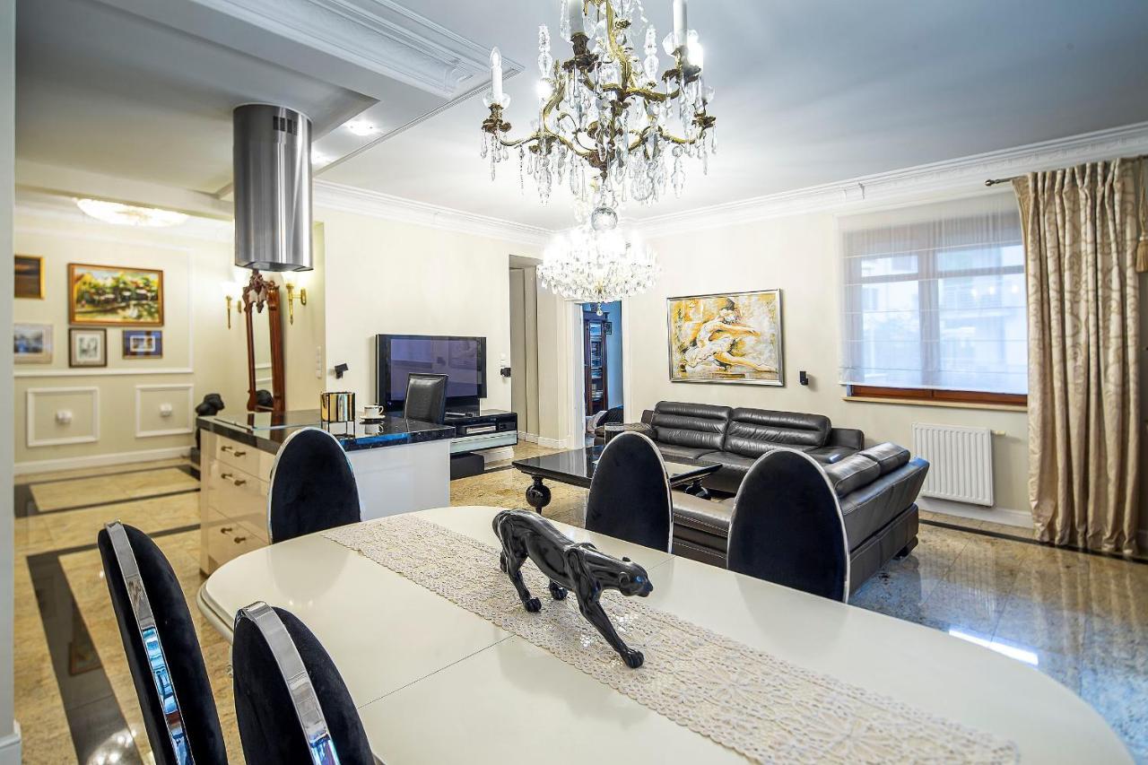Central Apartments Neptun Park Jelitkowo グダニスク エクステリア 写真